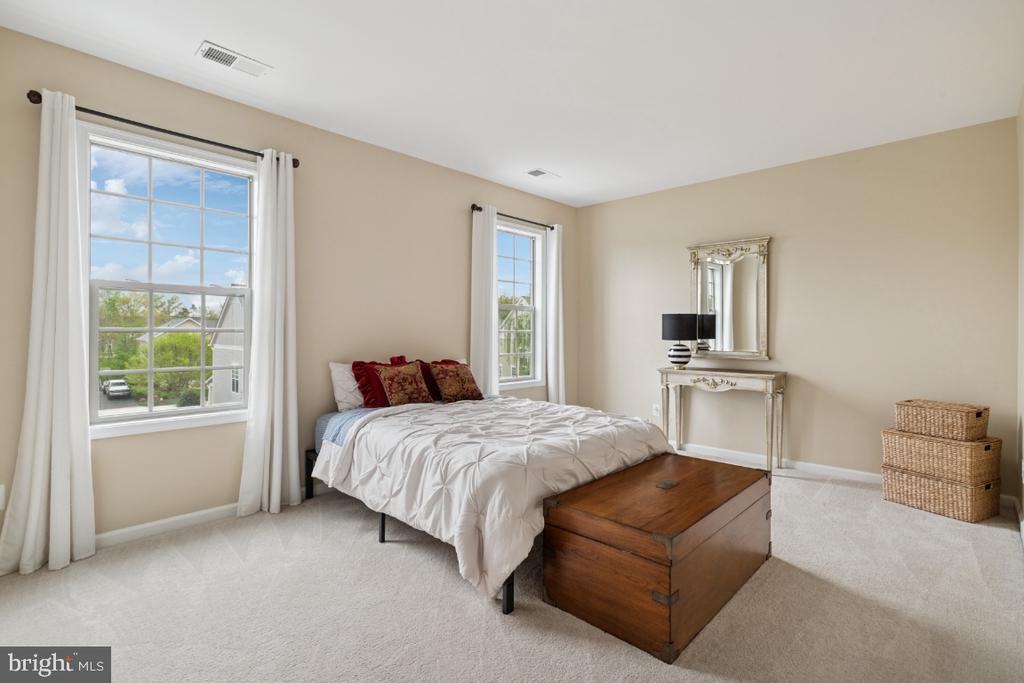 24936 SAWYER MILLS COURT