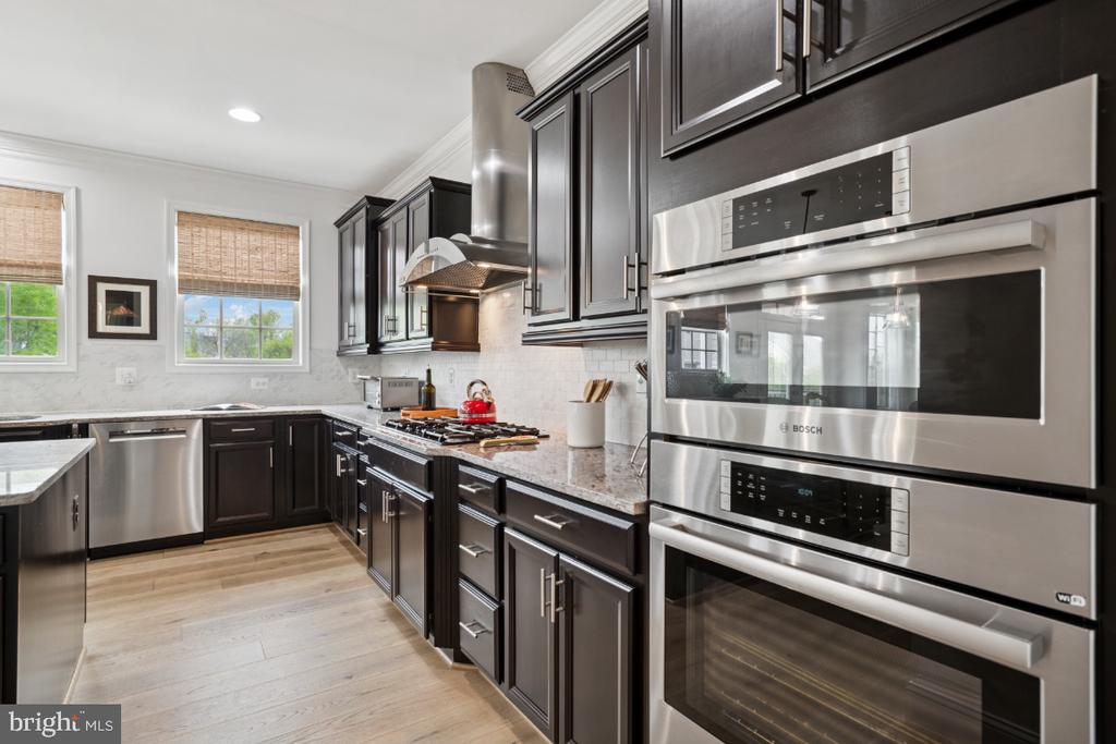 24936 SAWYER MILLS COURT