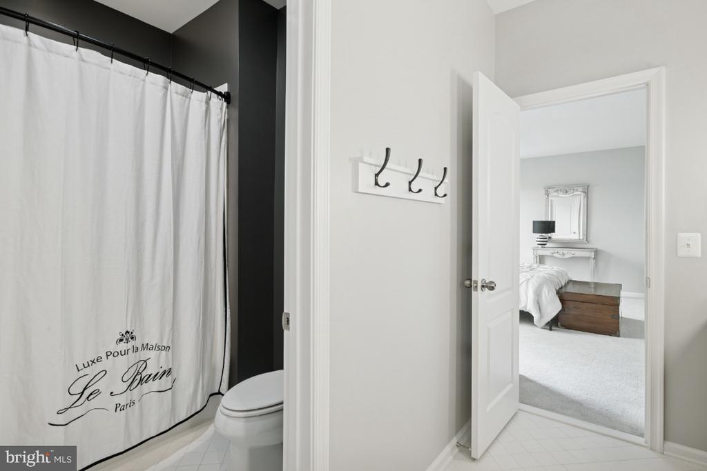 24936 SAWYER MILLS COURT