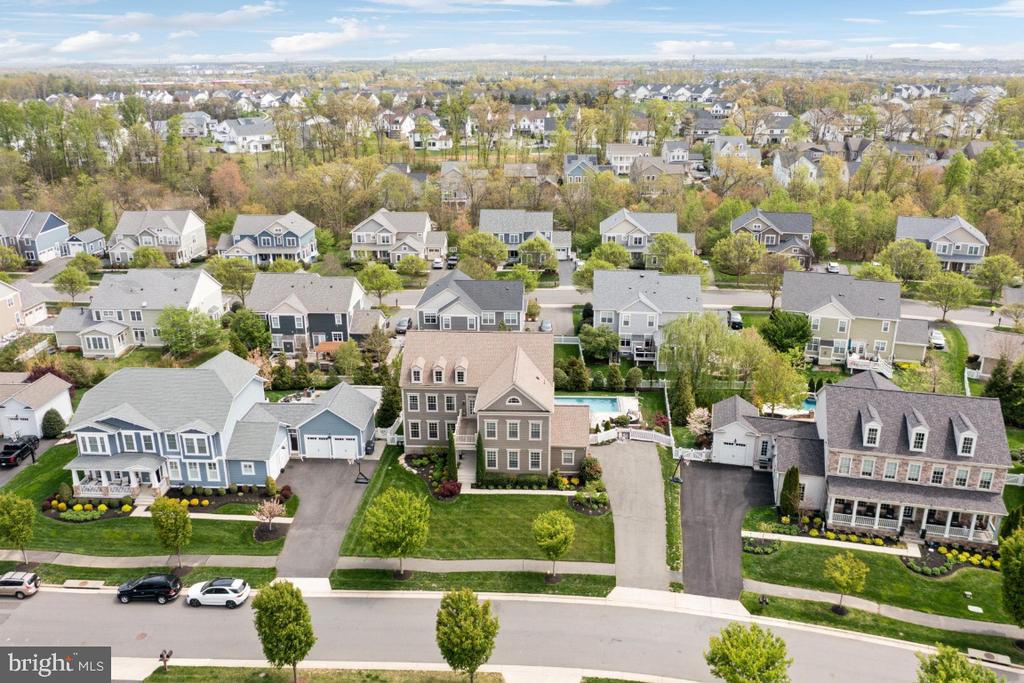 24936 SAWYER MILLS COURT