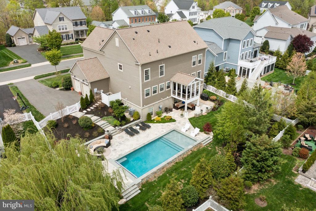 24936 SAWYER MILLS COURT