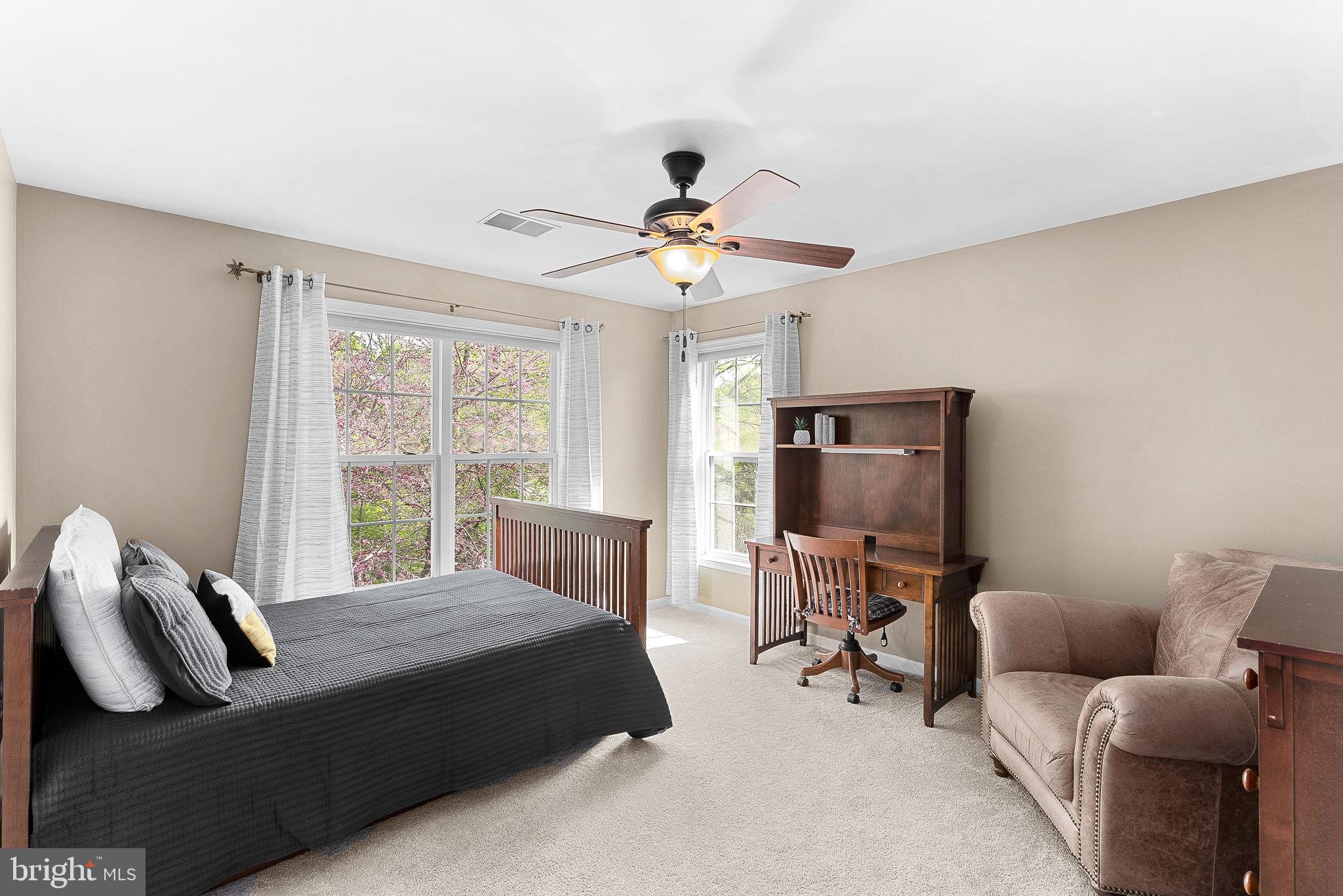 42917 Cattail Meadows Pl