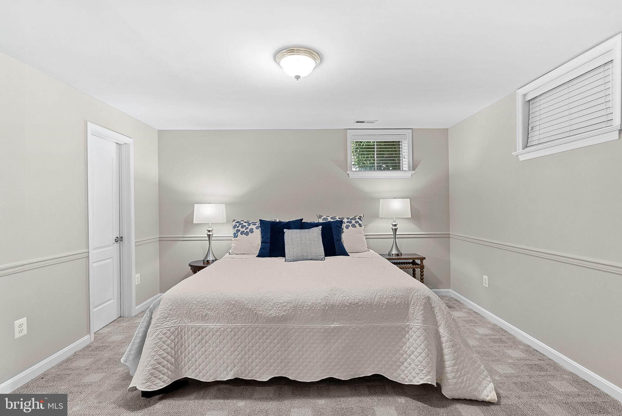 42917 Cattail Meadows Pl