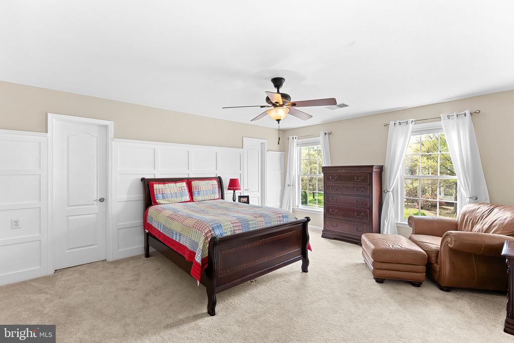 42917 Cattail Meadows Pl