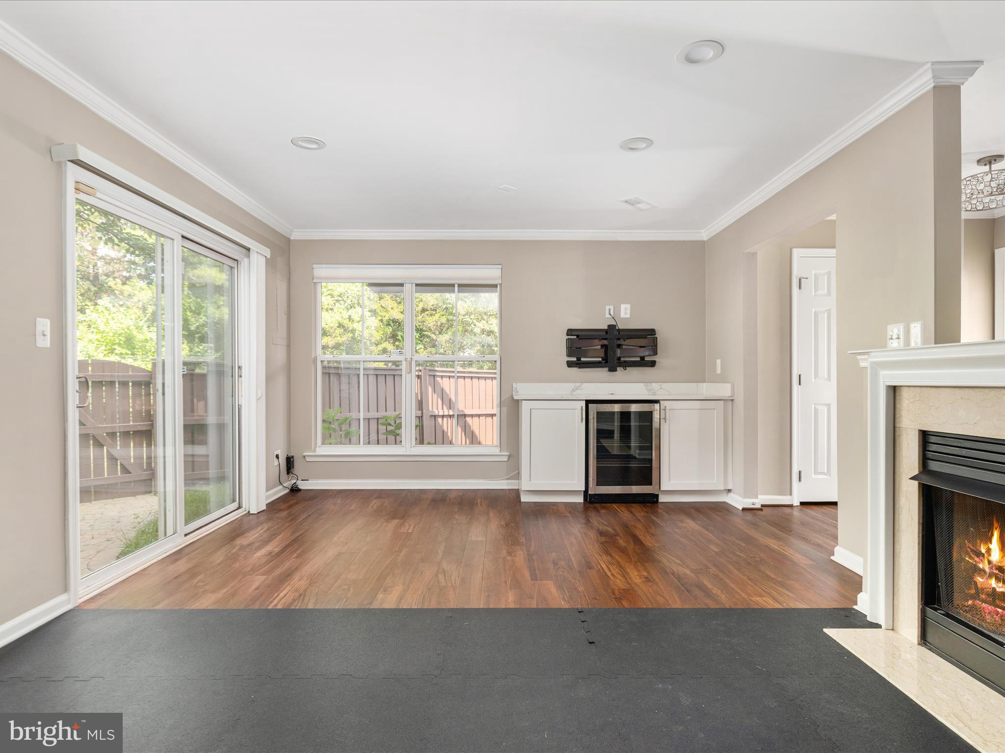 21417 Falling Rock Ter