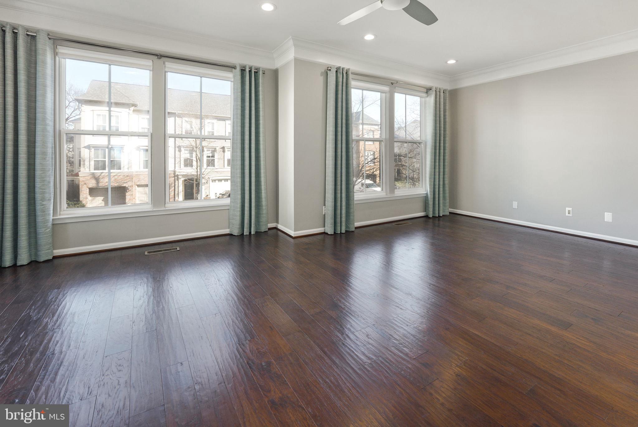 21417 Falling Rock Ter