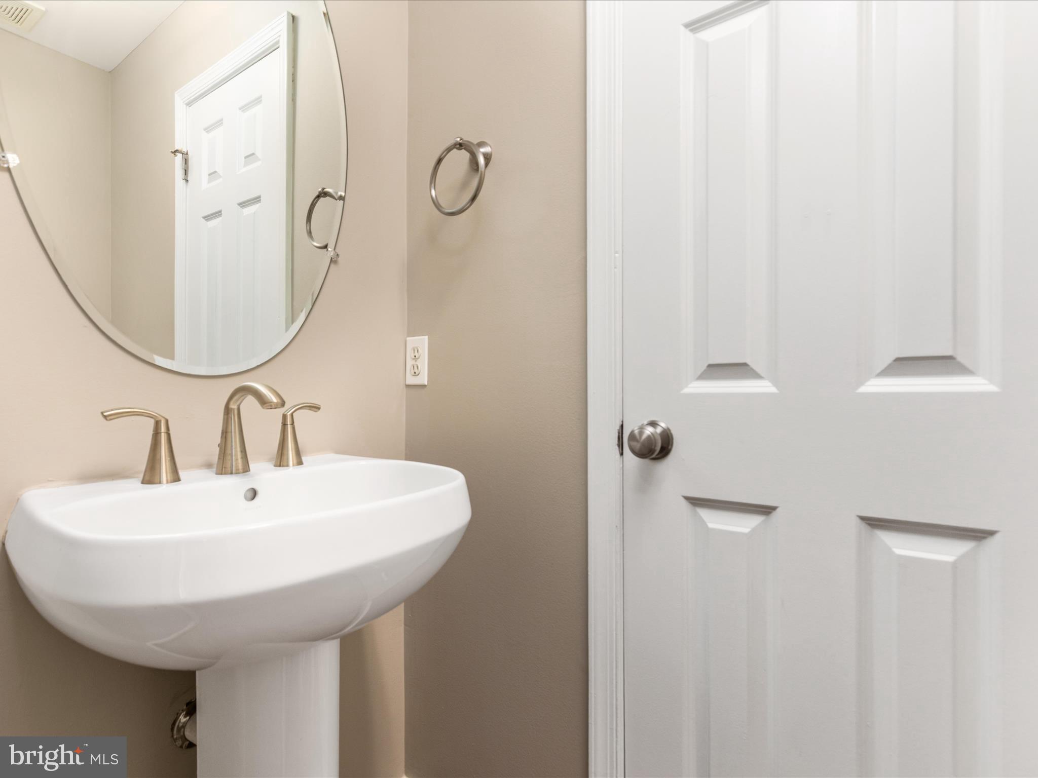 21417 Falling Rock Ter