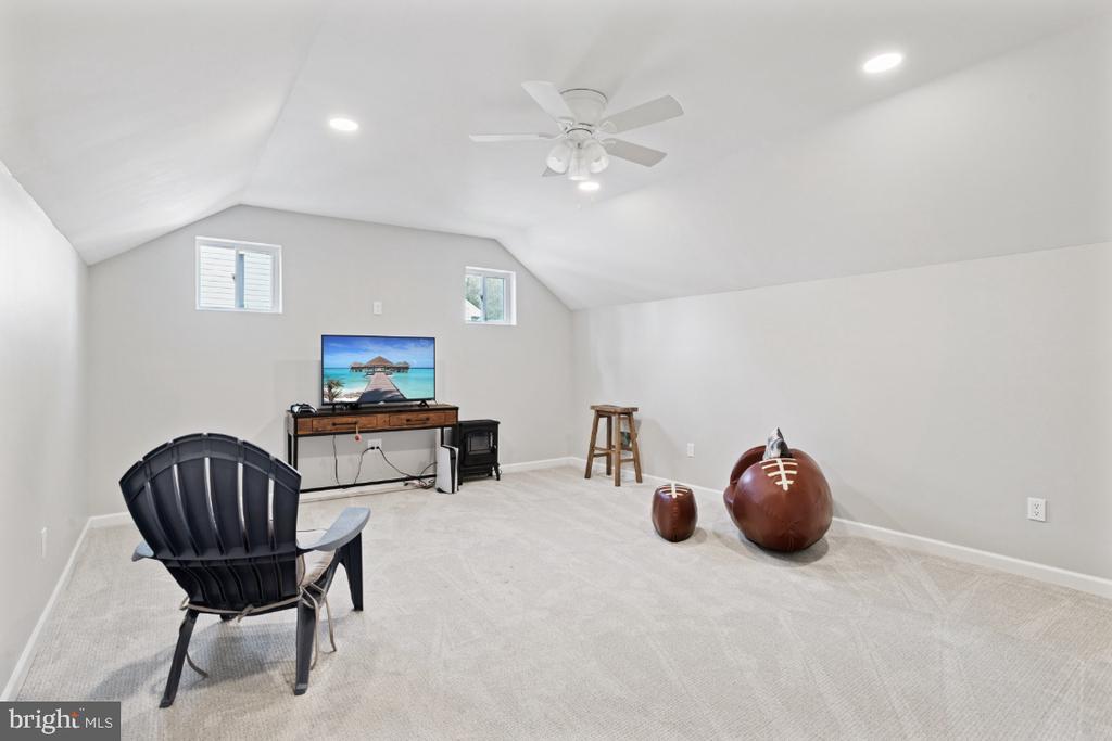 310 WINGATE PLACE SW