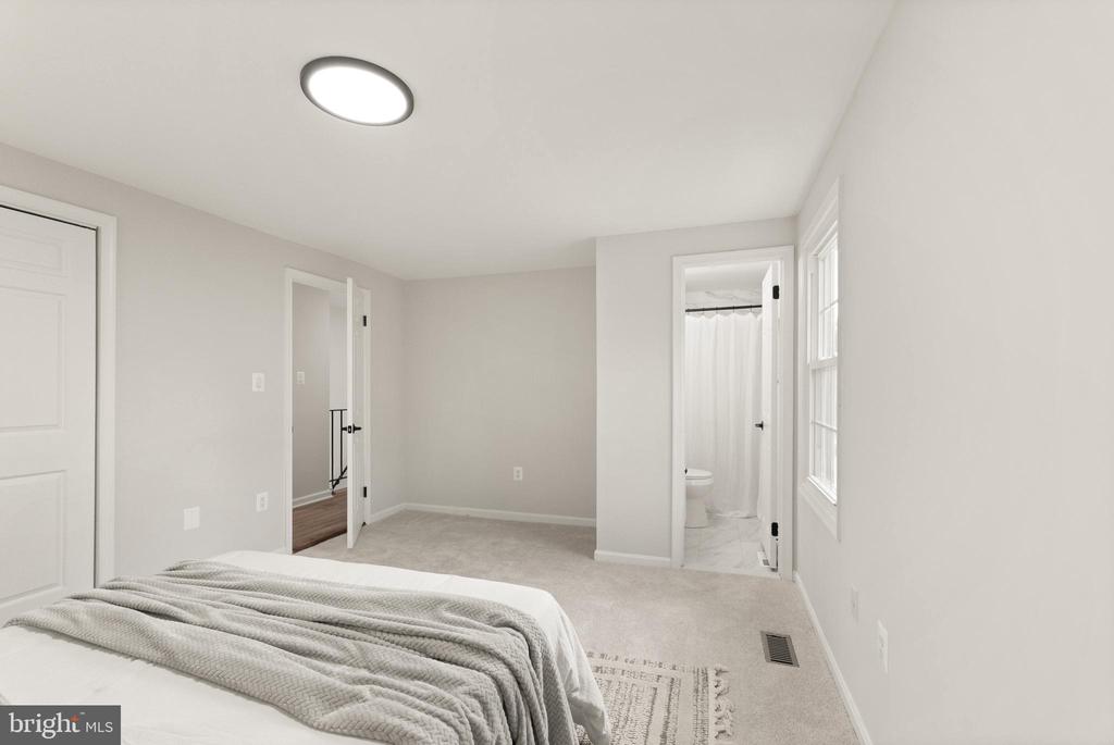 239 N Cameron Ct