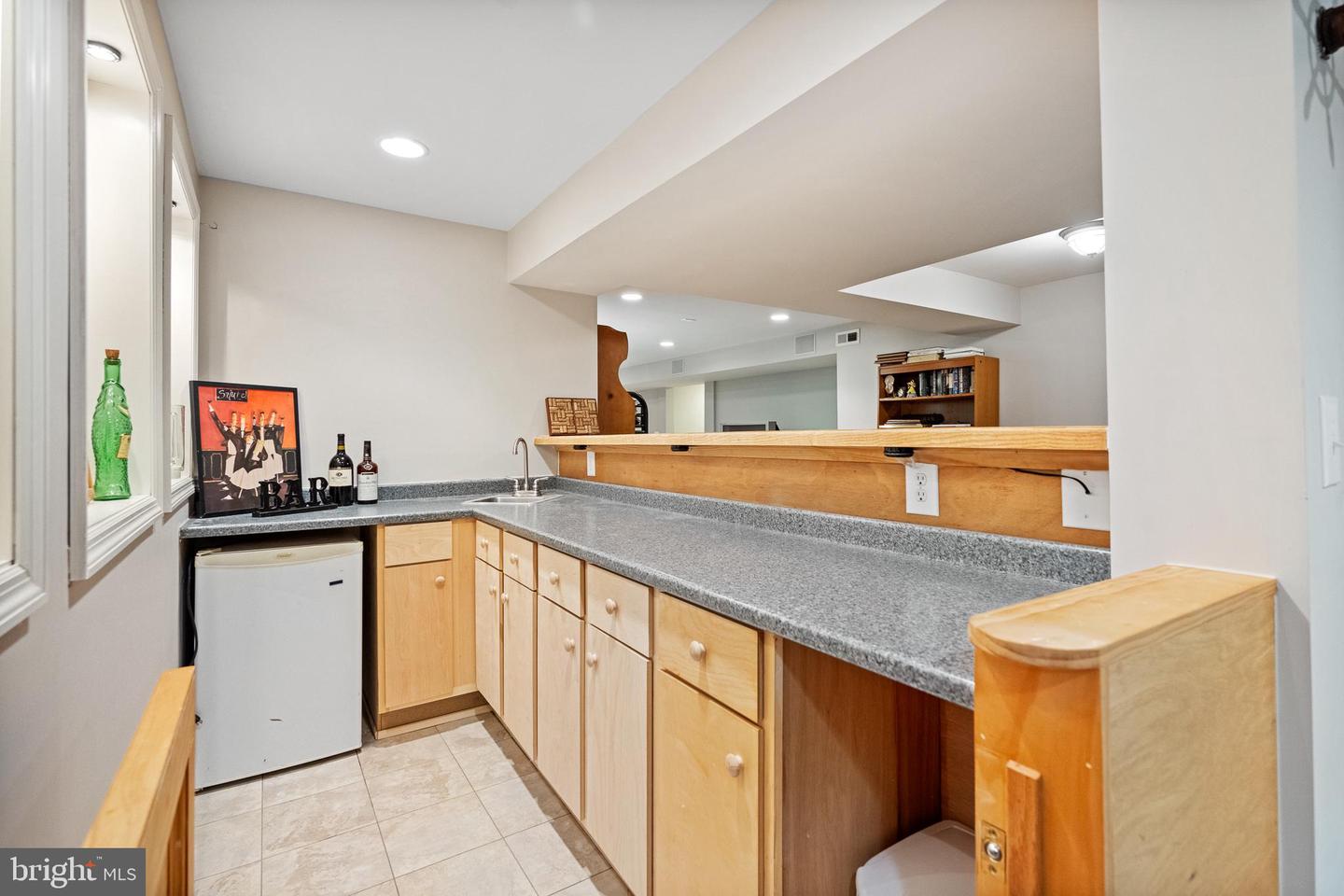 17226 Greenwood Dr