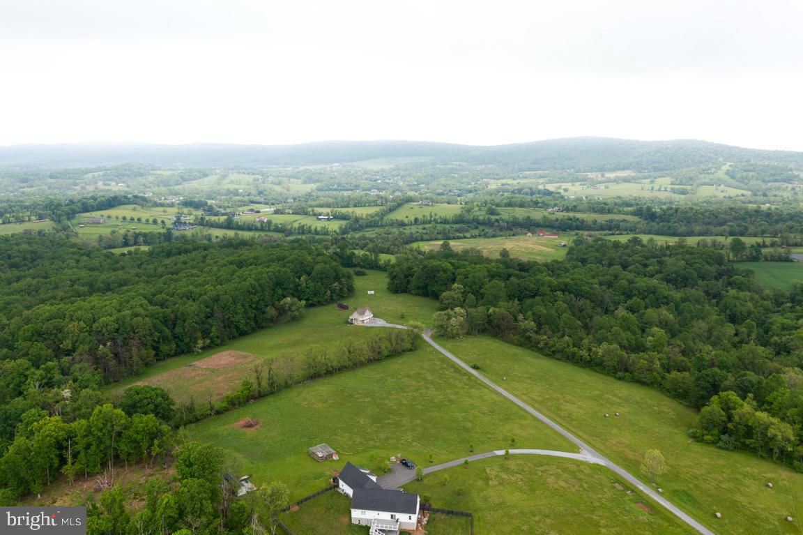 14607 Summit View Ln
