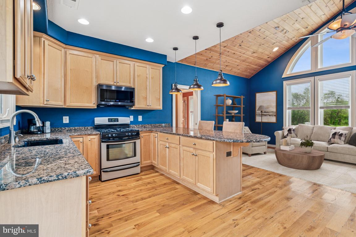 14607 Summit View Ln