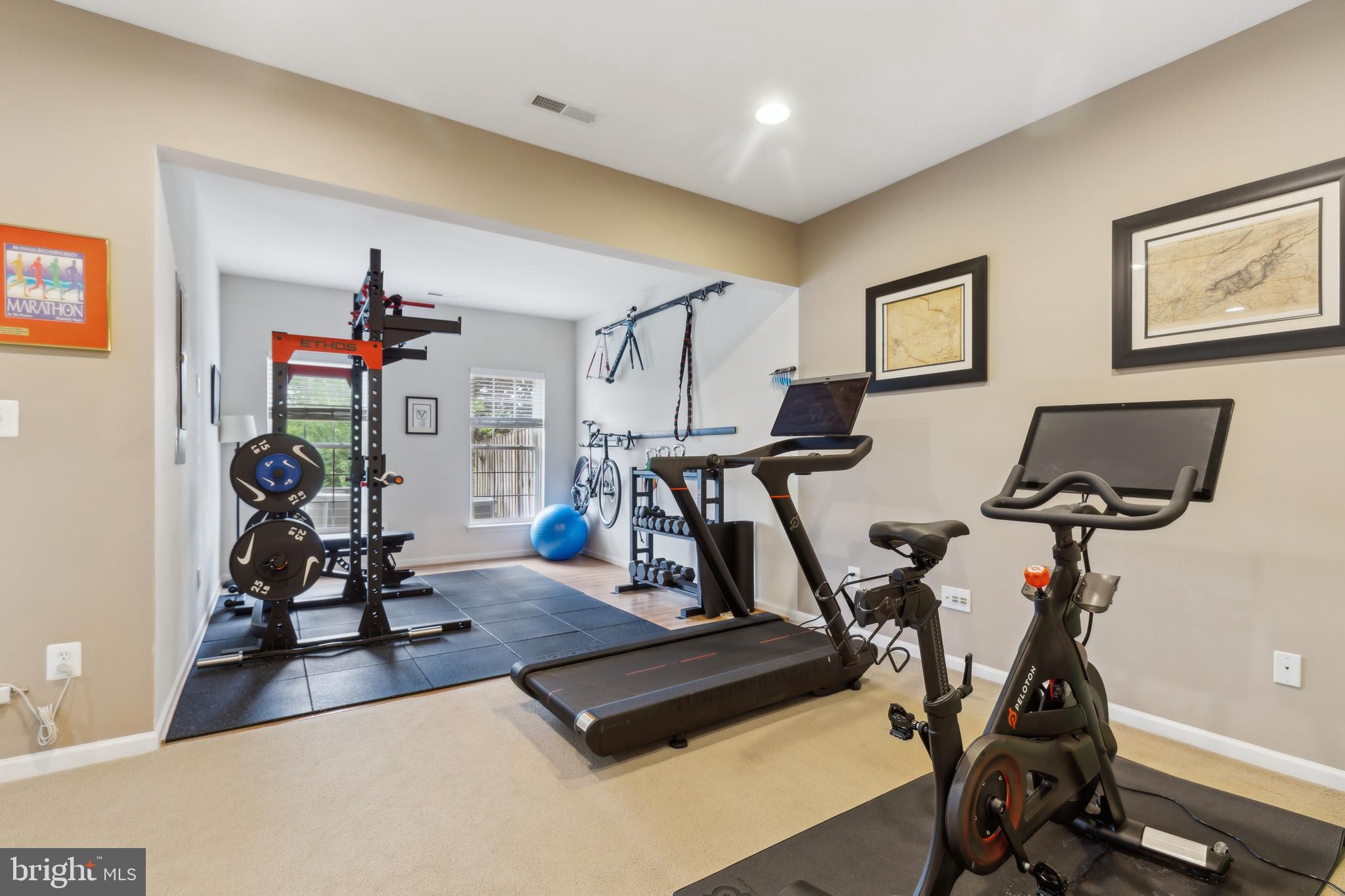 22615 Upperville Heights Sq