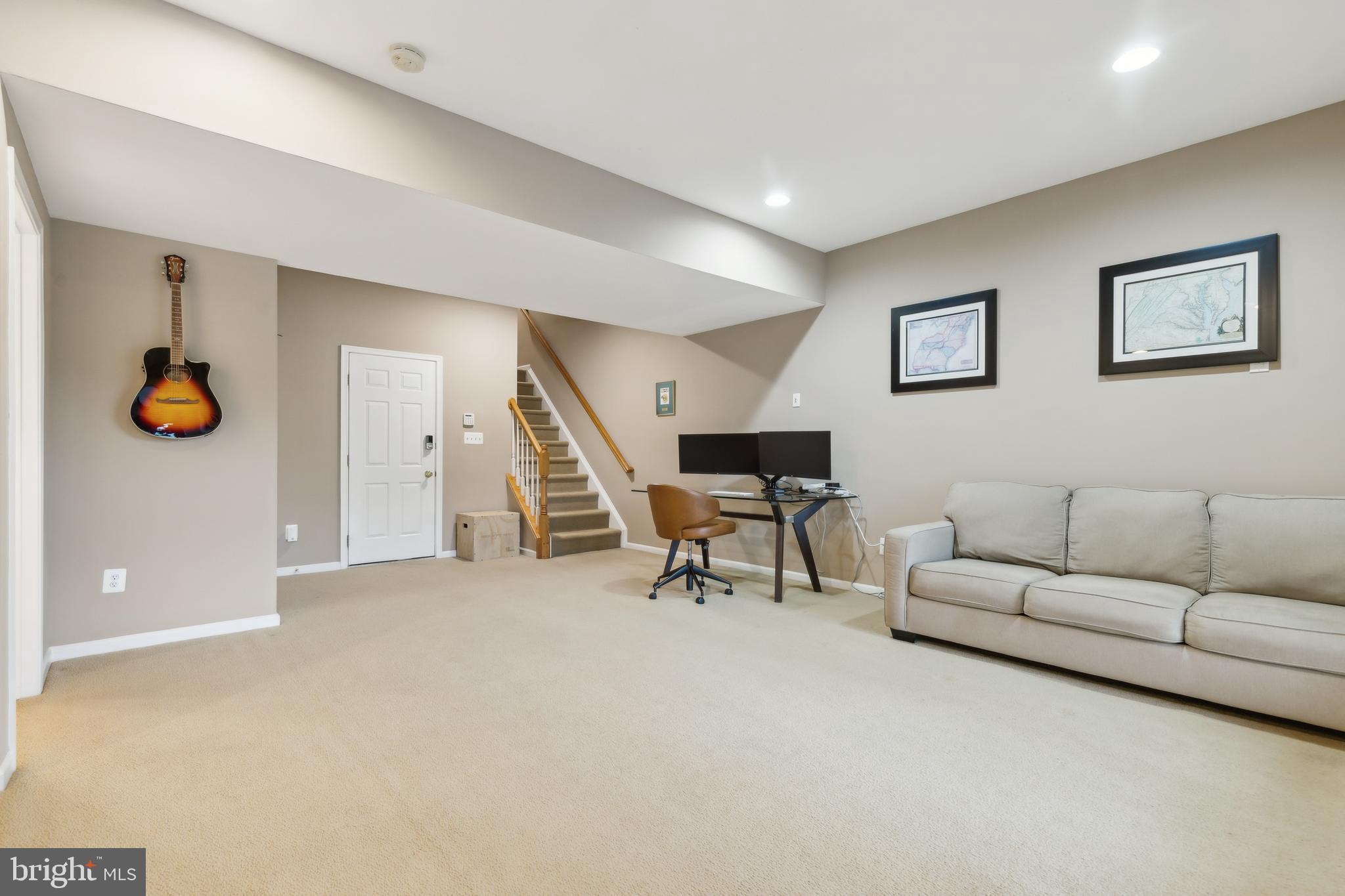 22615 Upperville Heights Sq