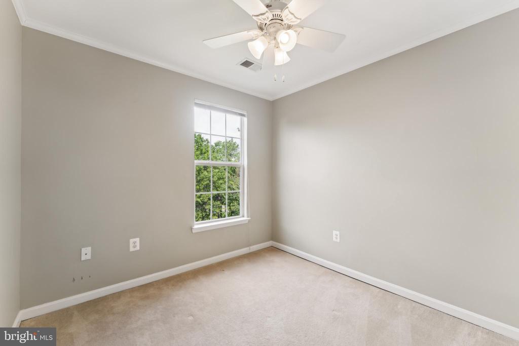 35934 Newberry Crossing Pl
