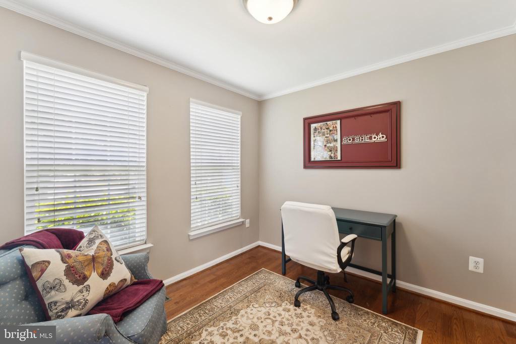 35934 Newberry Crossing Pl