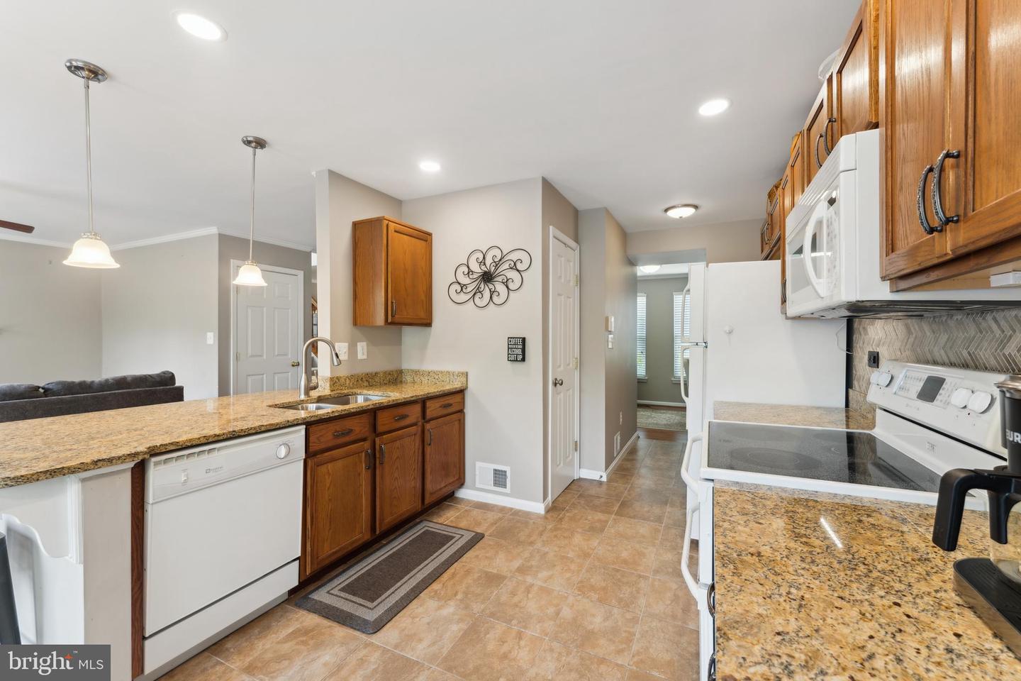 35934 Newberry Crossing Pl