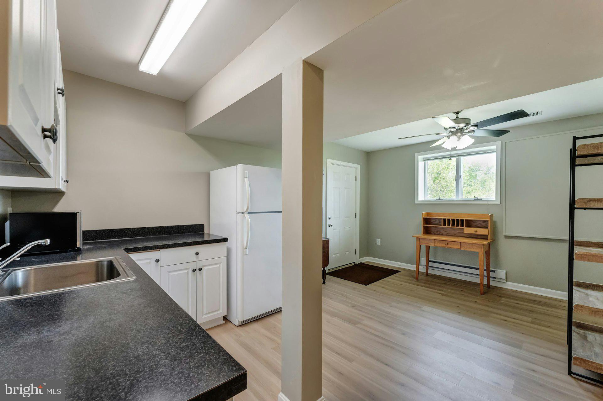 17045 Hamilton Station Rd