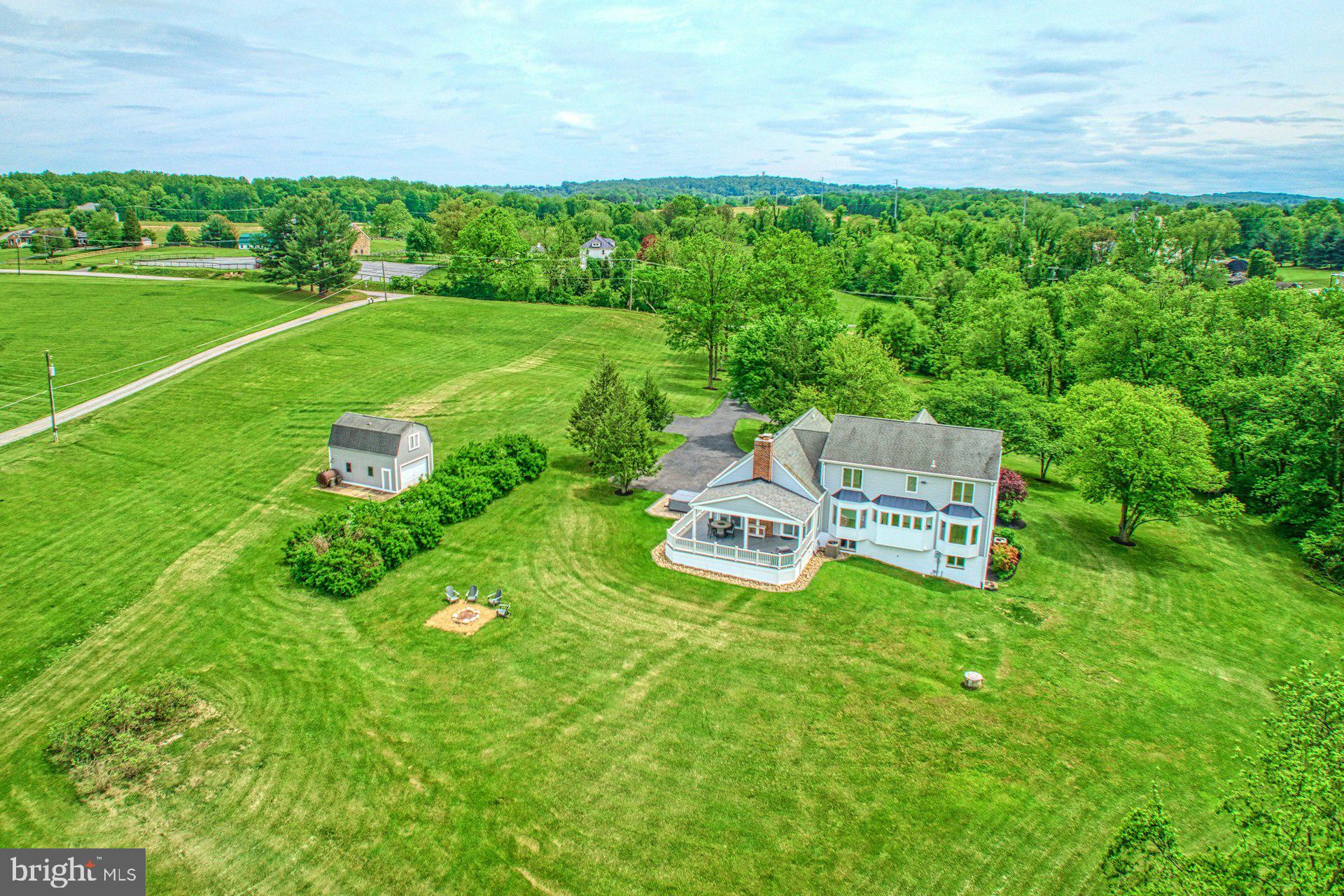 17045 Hamilton Station Rd