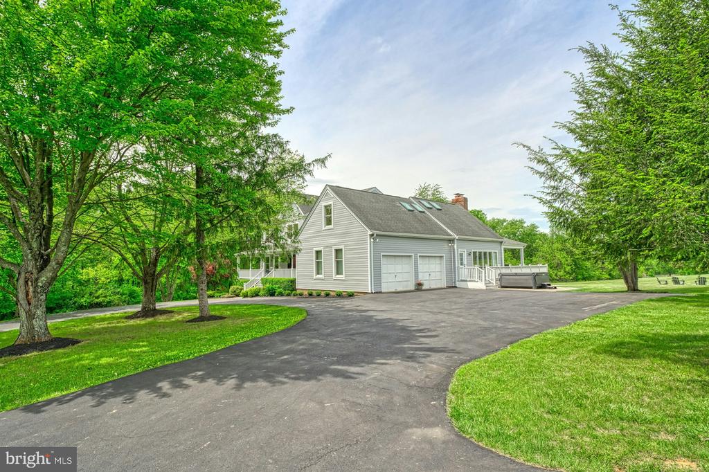 17045 Hamilton Station Rd