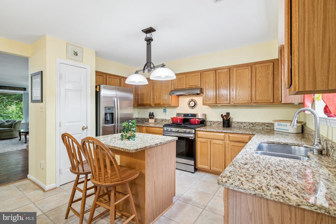 136 CONNERY TERRACE SW