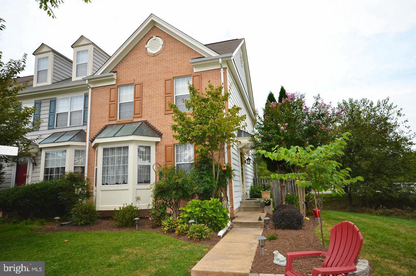 136 CONNERY TERRACE SW