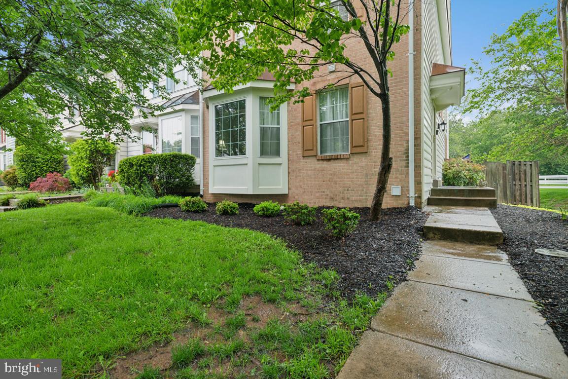 136 CONNERY TERRACE SW