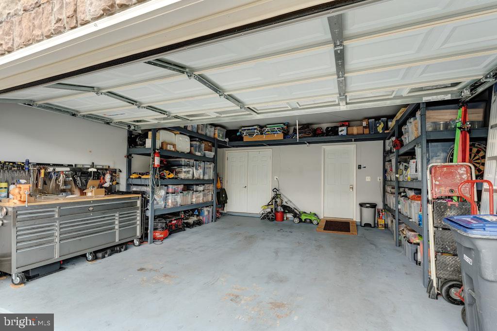 25119 Sweetspire Sq