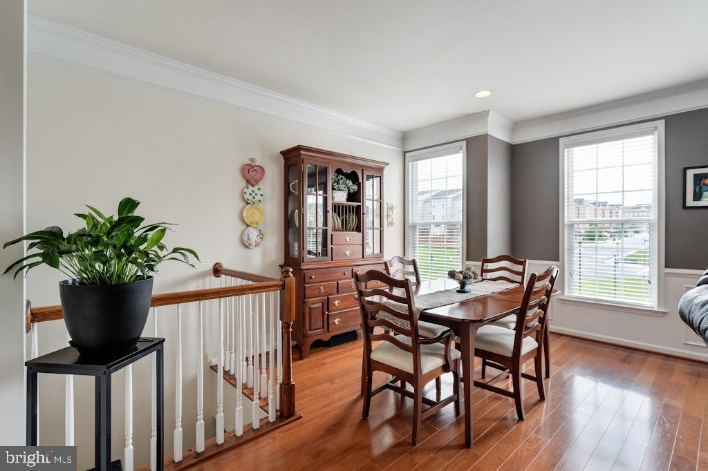 25119 Sweetspire Sq