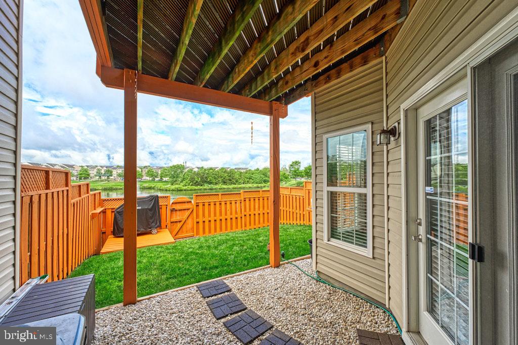 25119 Sweetspire Sq