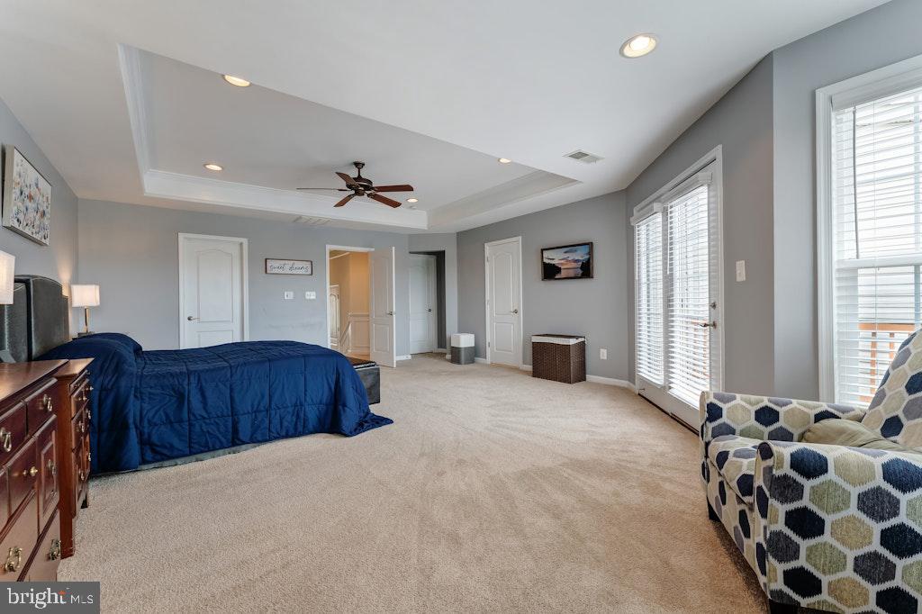 25119 Sweetspire Sq