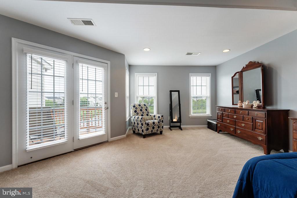 25119 Sweetspire Sq