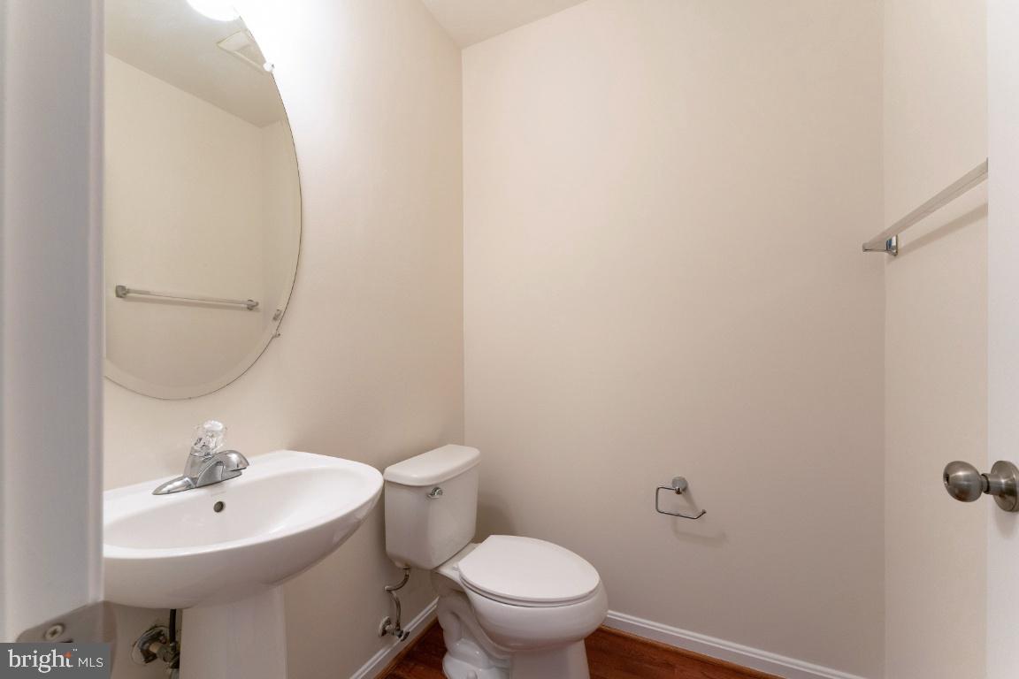 25120 SWEET MYRTLE SQUARE