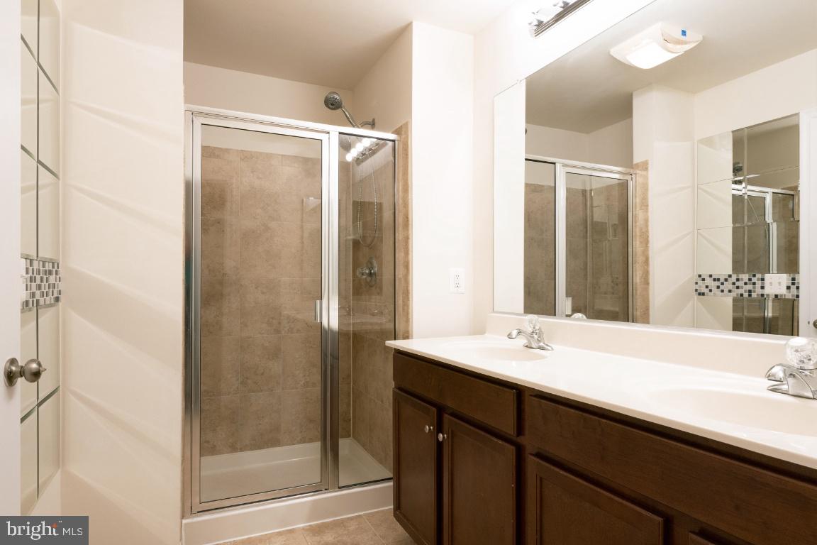 25120 SWEET MYRTLE SQUARE
