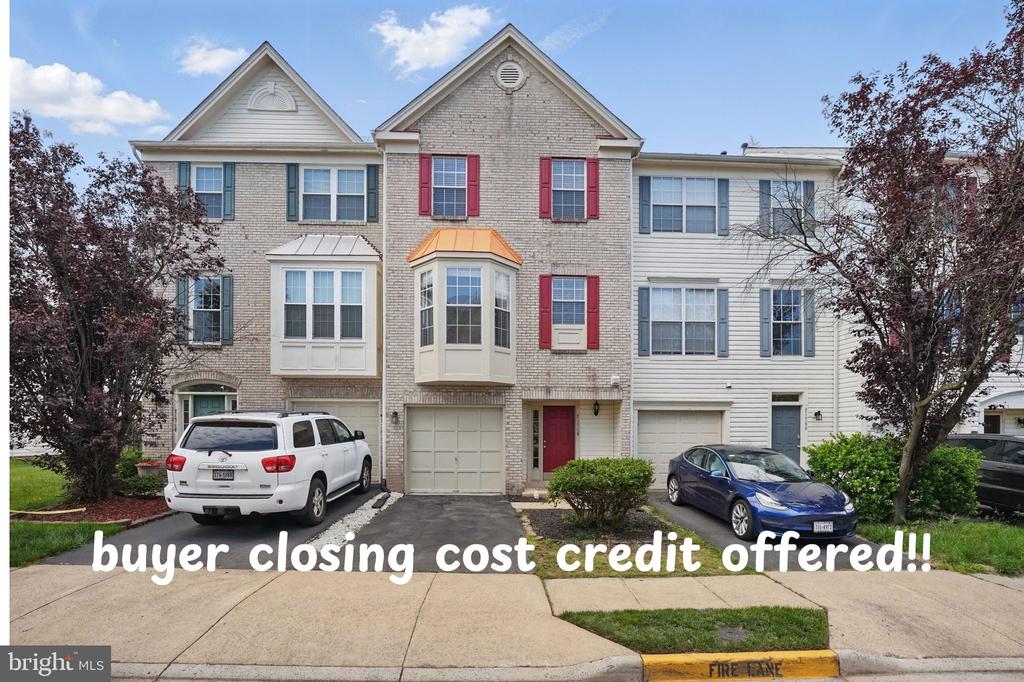 21748 Kings Crossing Ter