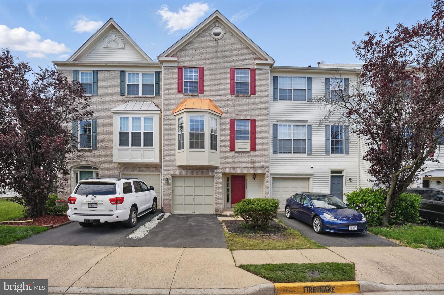 21748 Kings Crossing Ter