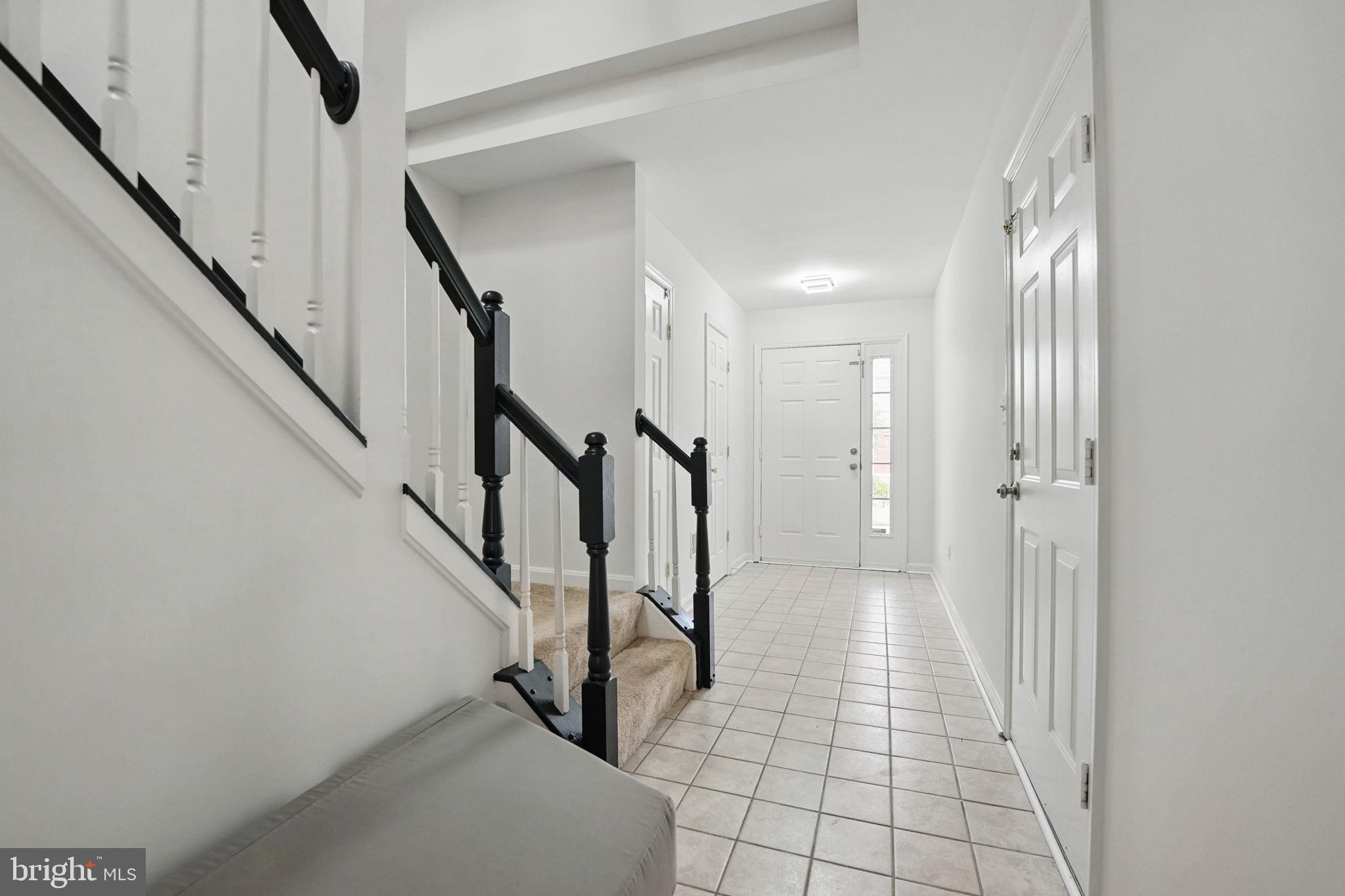 21748 Kings Crossing Ter