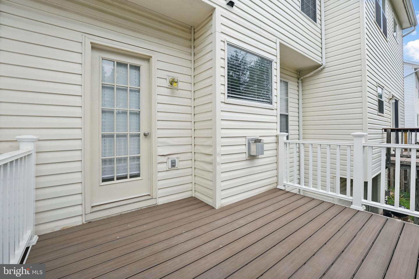 21748 Kings Crossing Ter