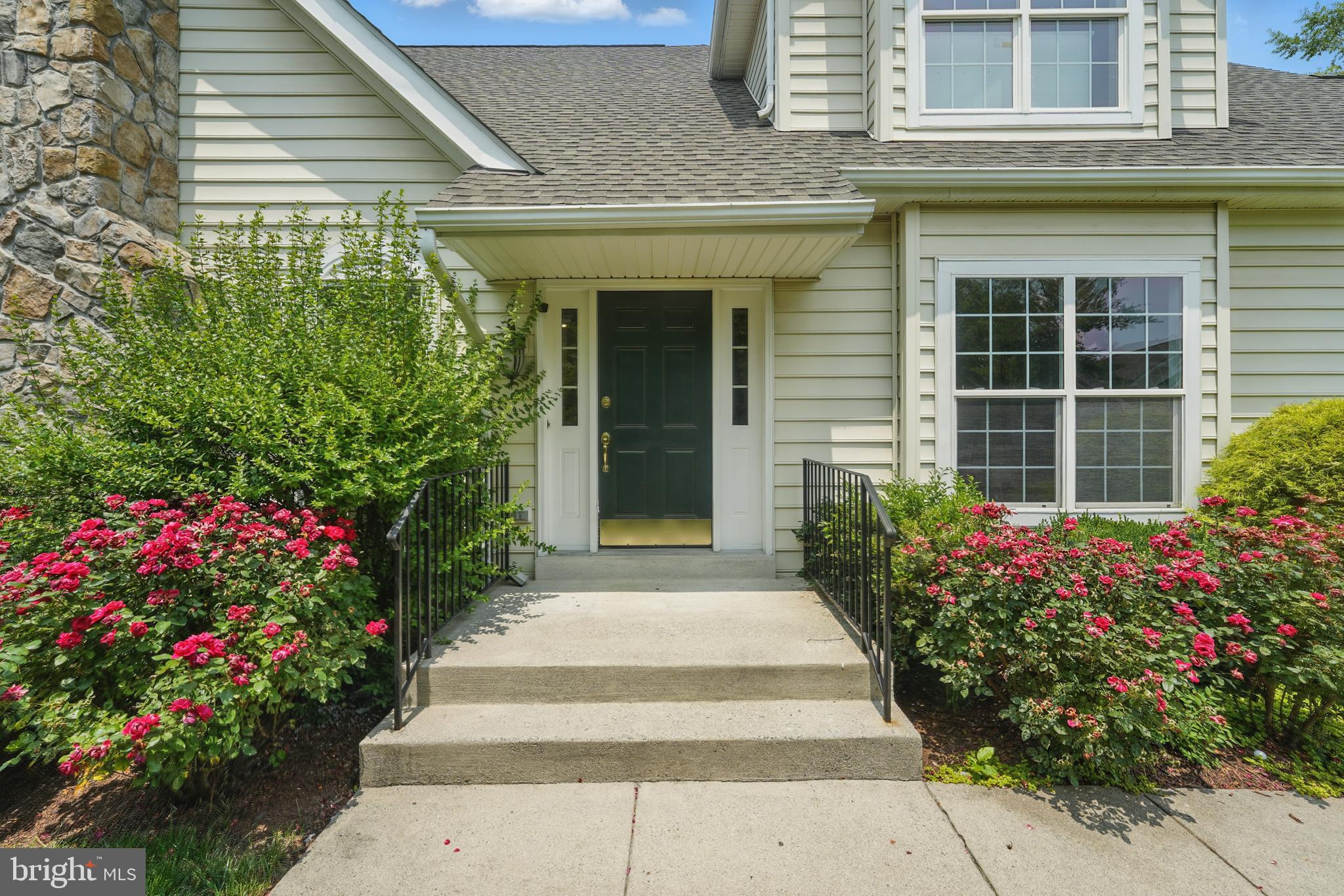 19885 NAPLES LAKES TERRACE