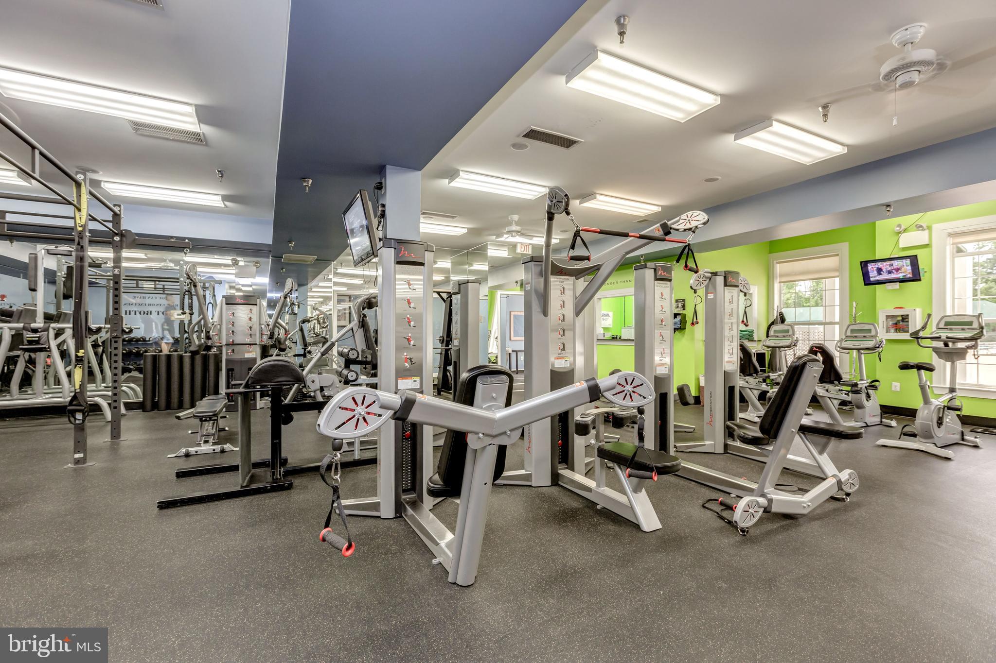 19885 NAPLES LAKES TERRACE