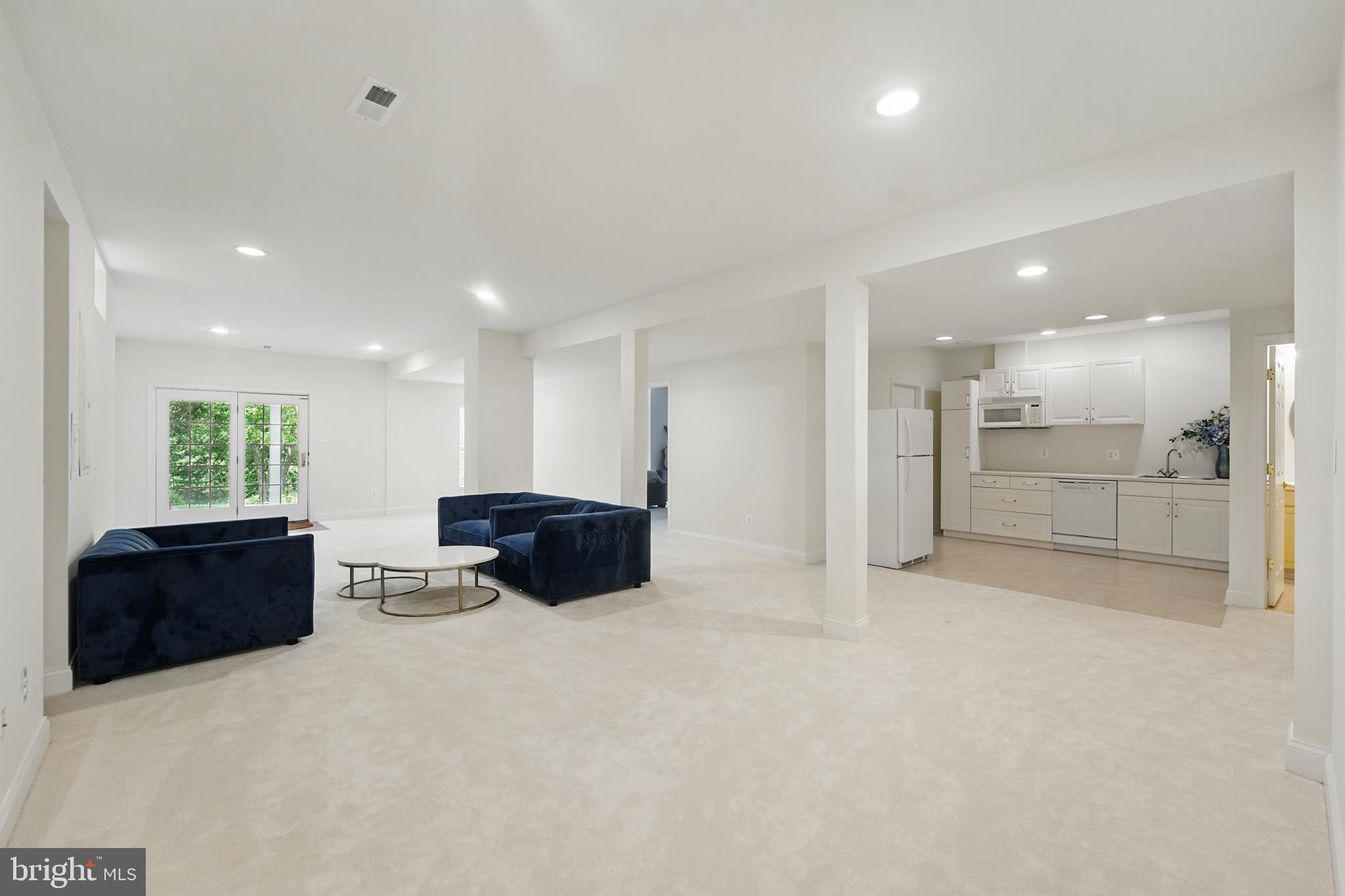 19885 NAPLES LAKES TERRACE