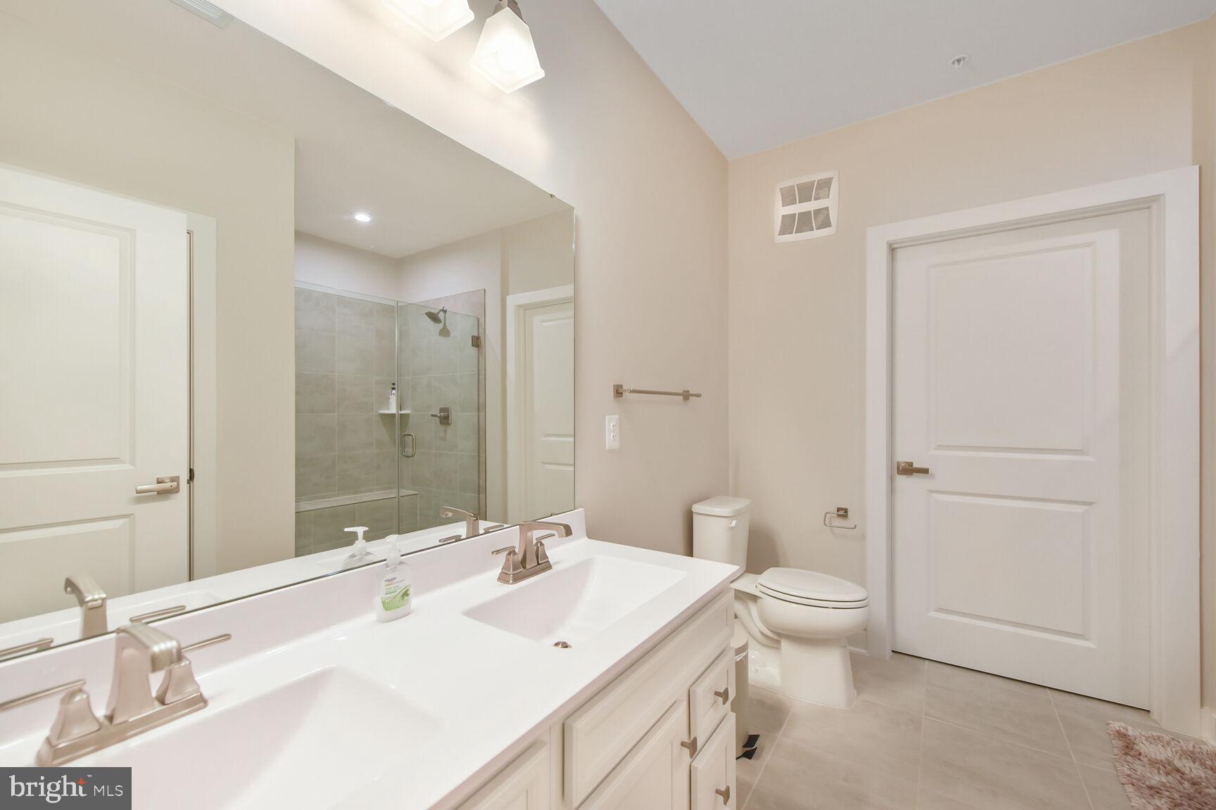 21460 MOUNT STERLING TER #103