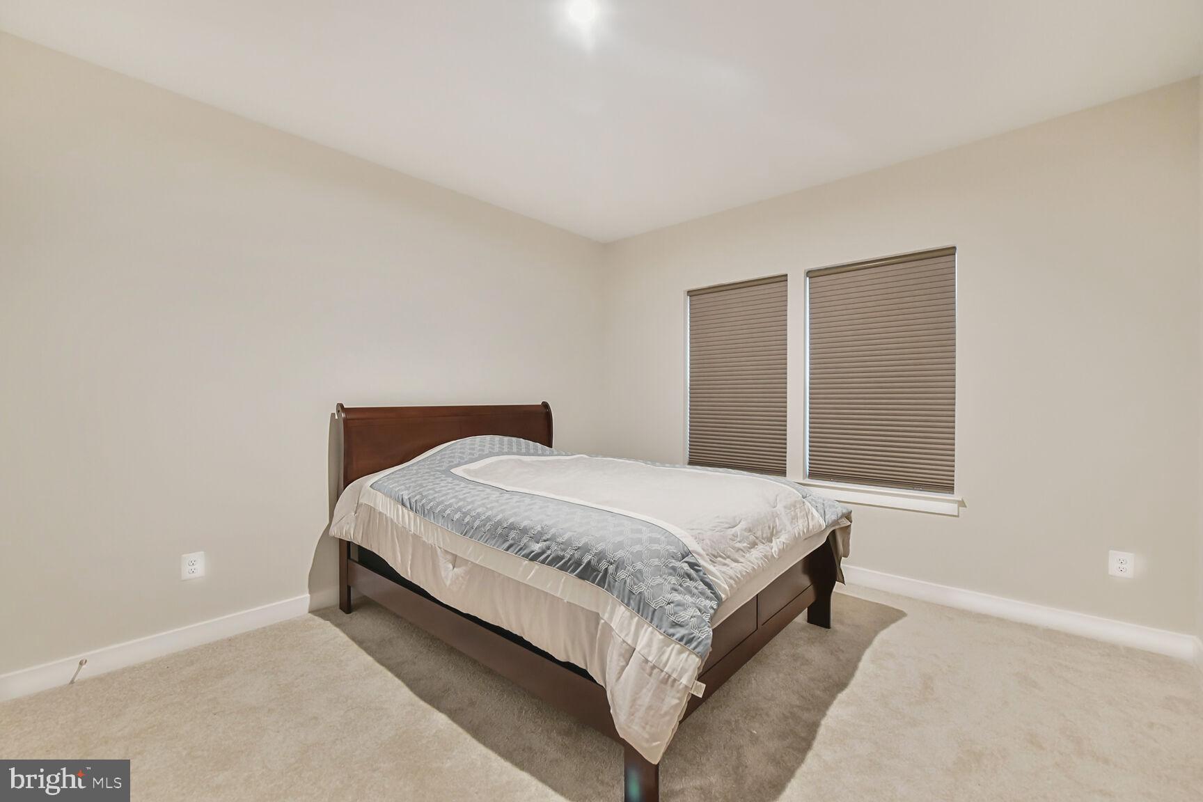 21460 MOUNT STERLING TER #103