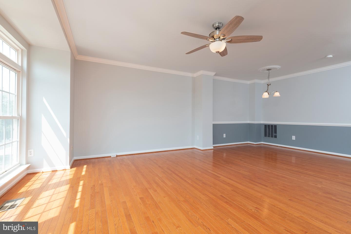 42724 ROLLING ROCK SQ