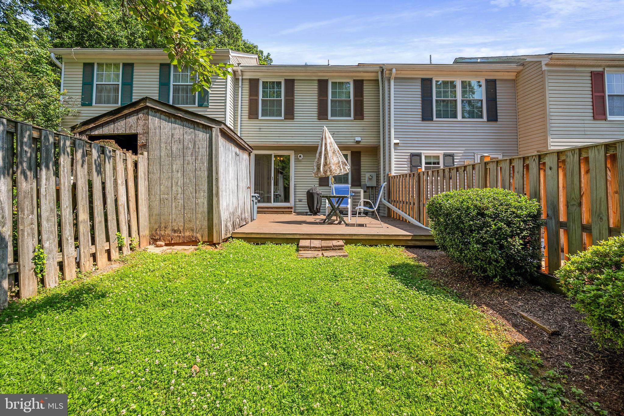 49 Huntley Ct