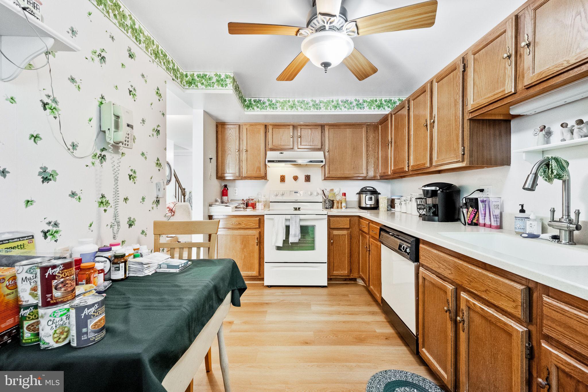 49 Huntley Ct