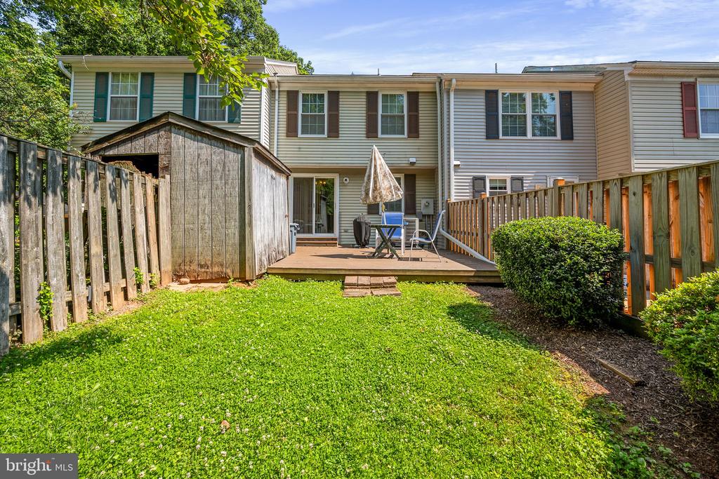 49 Huntley Ct