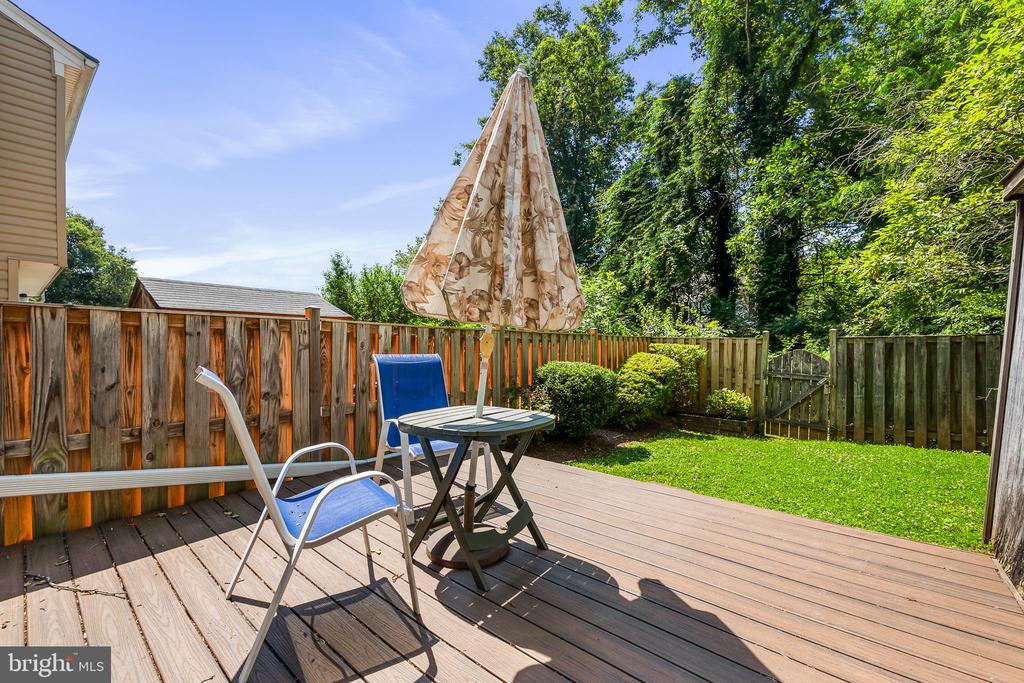 49 Huntley Ct