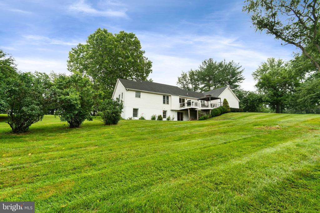 36983 Philomont Rd