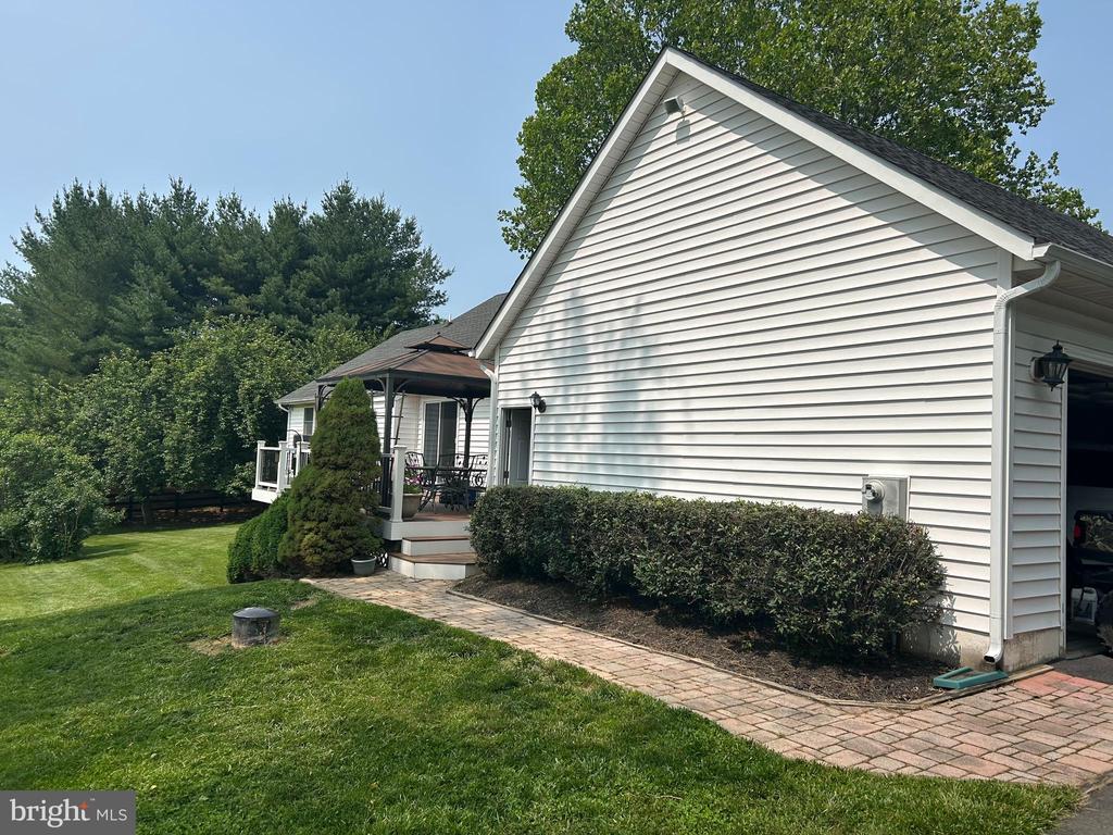 36983 Philomont Rd